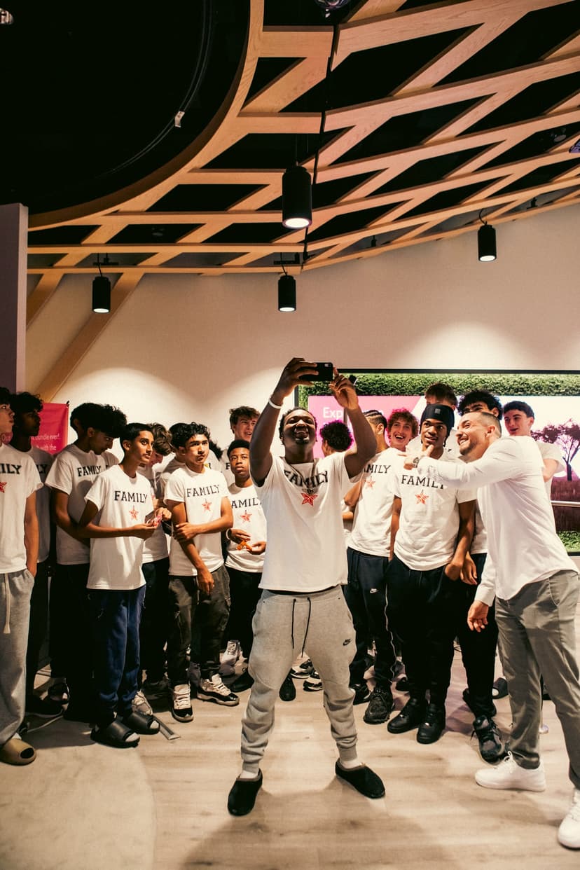 Dribbling with co-ordination (Tapping Wall)